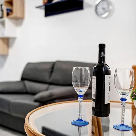 Lägenhet Apt Niky By Paramount Holidays